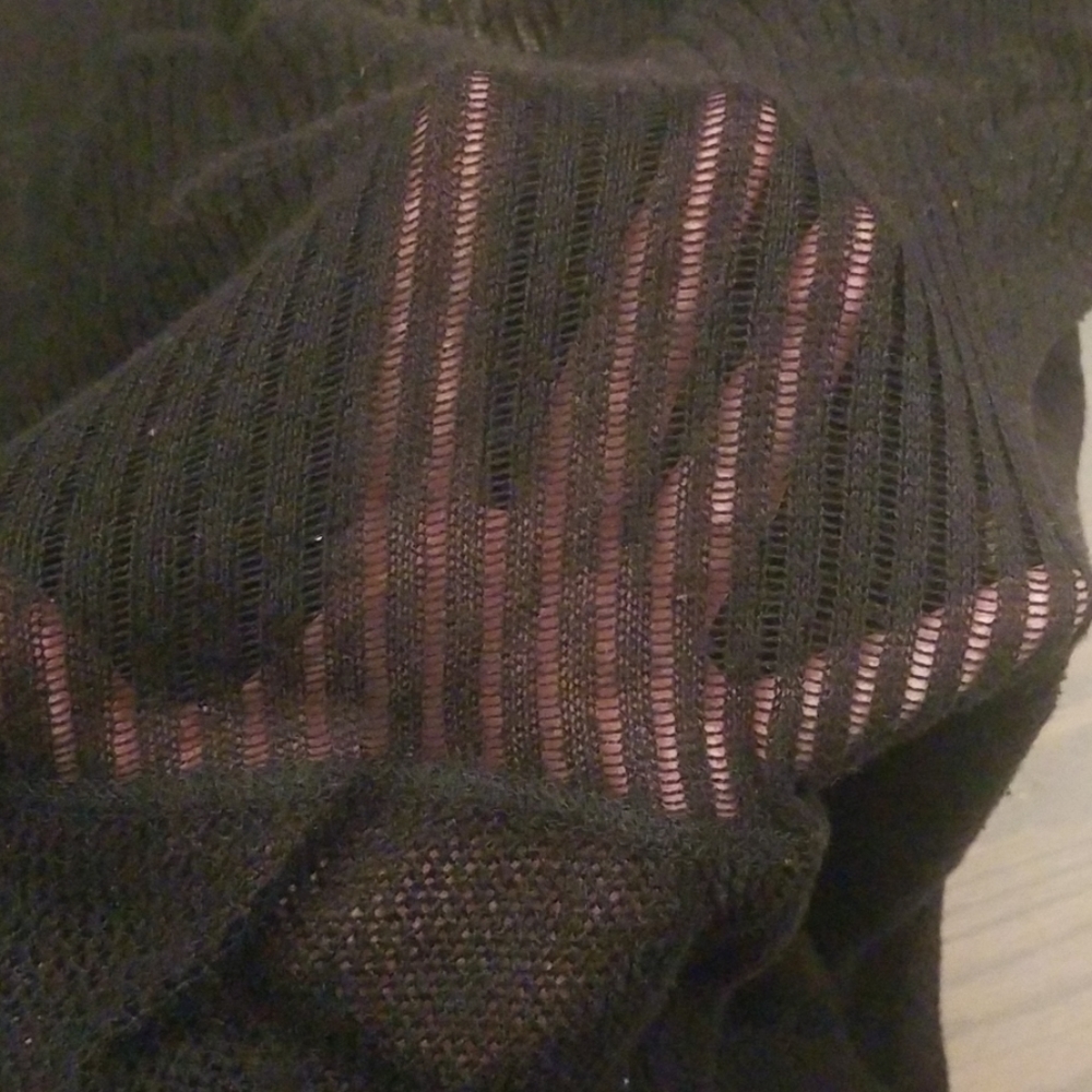 DKNY sweater - Picture 2 of 2